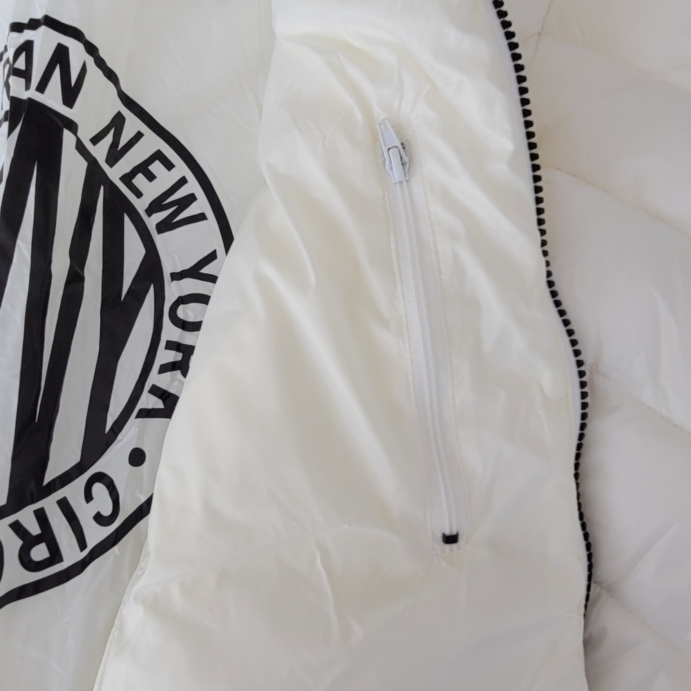 DKNY Puffy Jacket Size XL - Picture 8 of 8